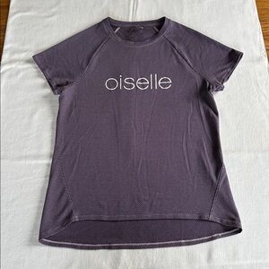 oiselle Flyout Short Sleeve 6 Purple